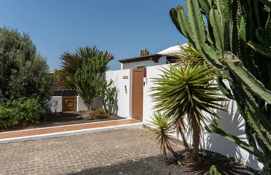 Utopia, Villa 4 Bedrooms, Heated Pool & Complete Privacy-1